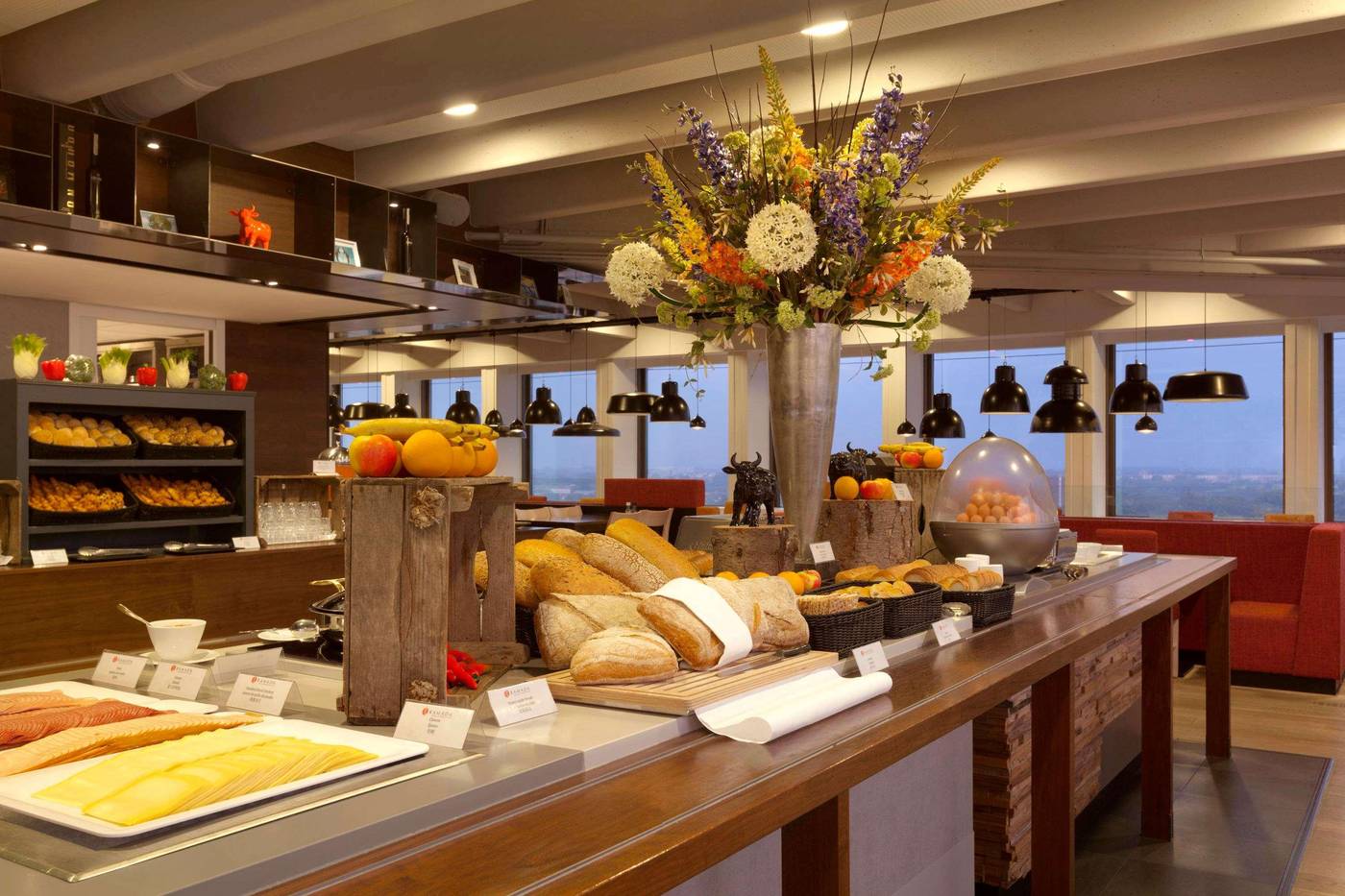 Leonardo-Hotel-Amsterdam-Rembrandtpark-Restaurant-41