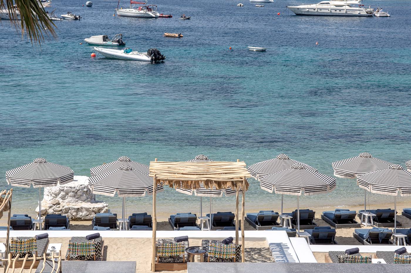 Mykonos-Blanc-Hotel-Beach-77