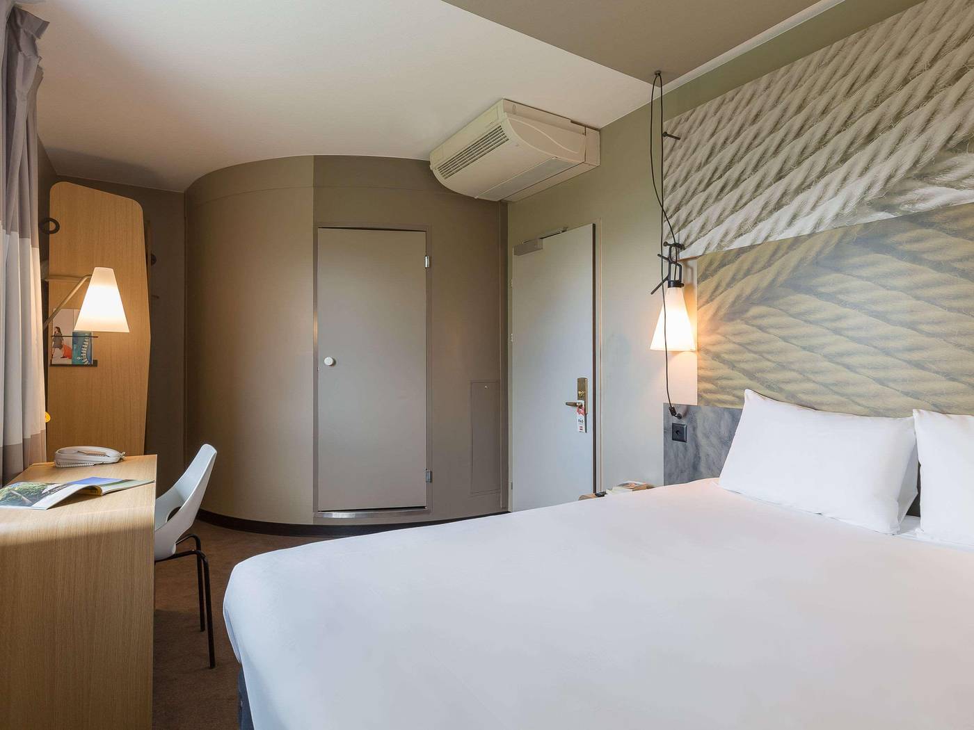 Ibis-Geneve-Aeroport-Room-22