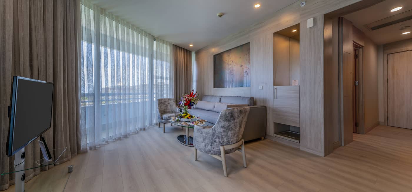 Concorde-De-Luxe-Resort-Room-37