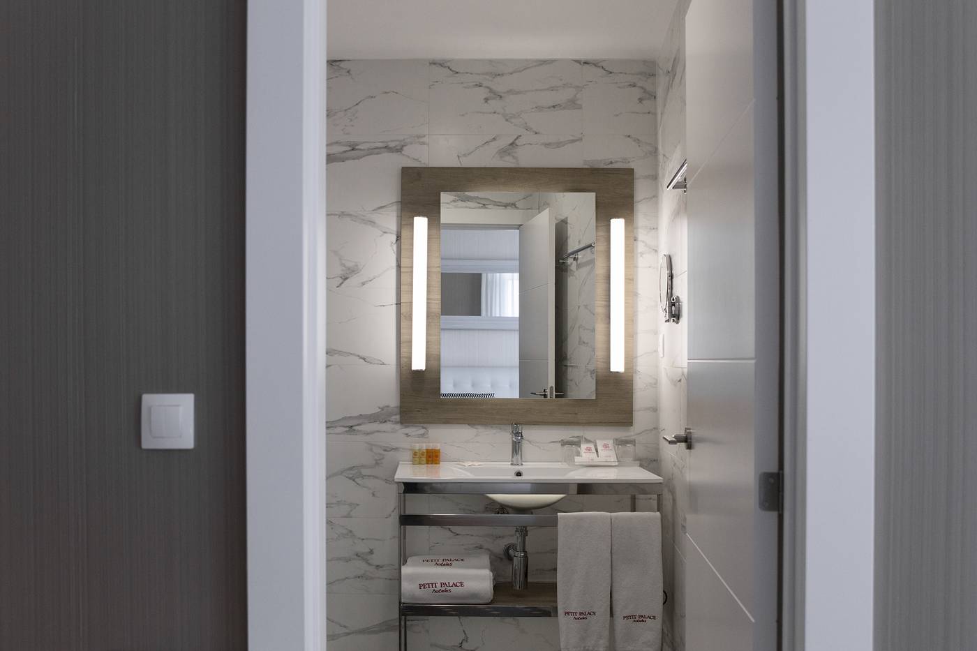 Petit-Palace-Arenal-Room-23