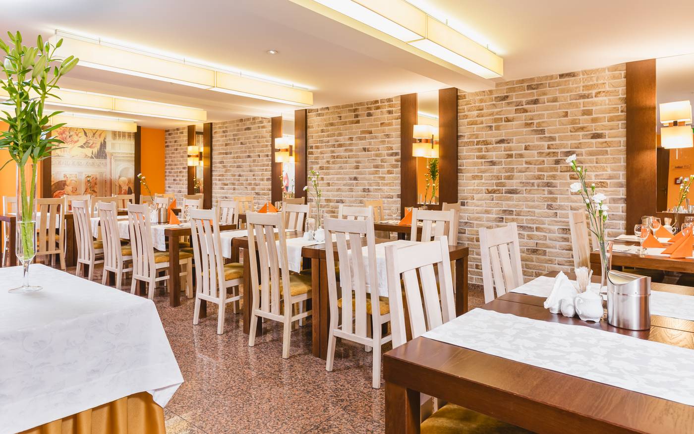 Domus-Mater-Restaurant-40