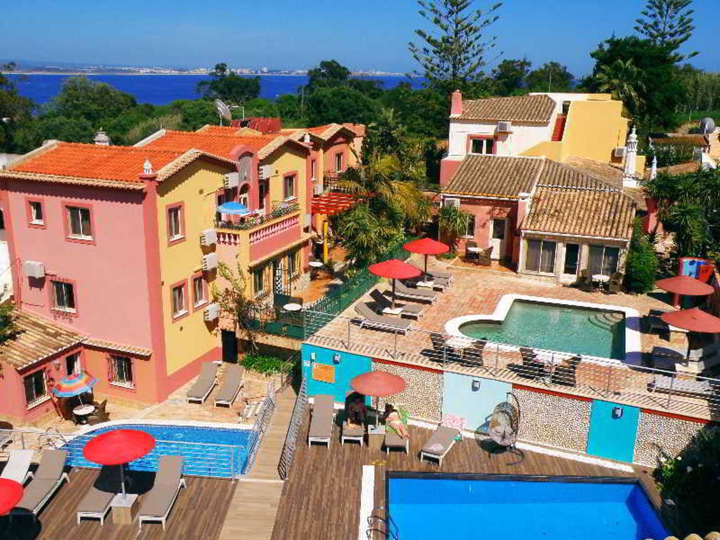 Vilas-Dinis---Adults-Only-General-view-1