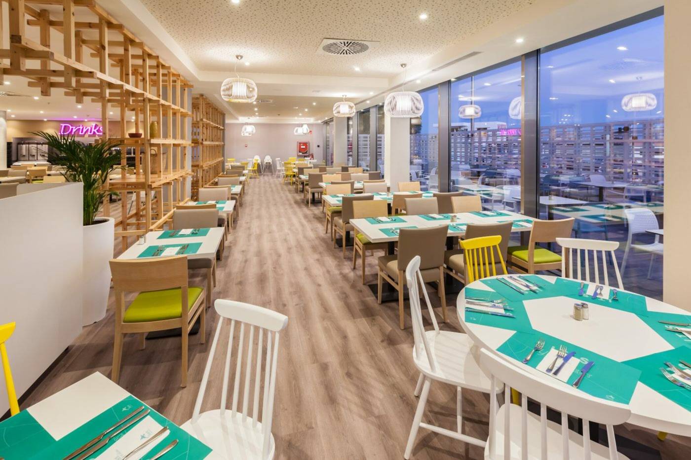 Abora-Interclub-Atlantic-by-Lopesan-Hotels-Restaurant-52