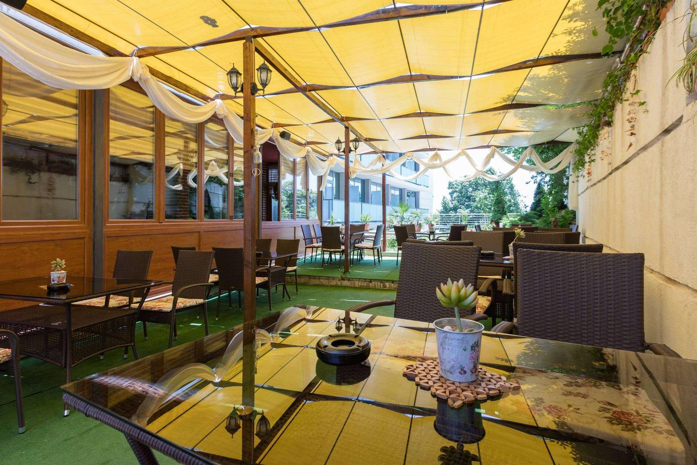 Hotel-Marina-Palace-Affiliated-by-Melia---Adults-Recommended-Restaurant-22