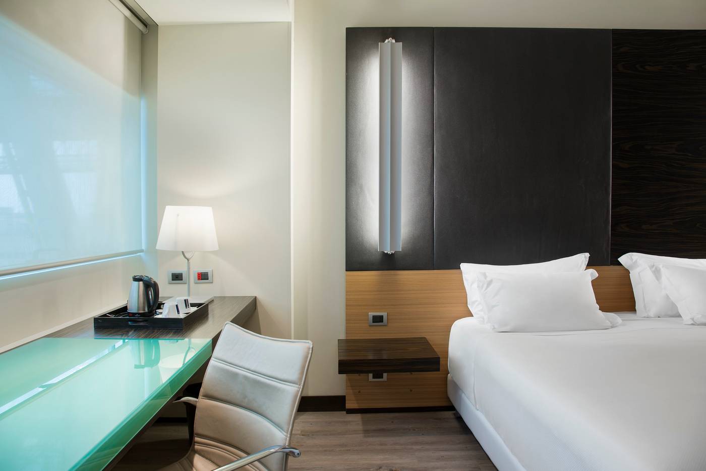 NH-Venezia-Laguna-Palace-Room-24