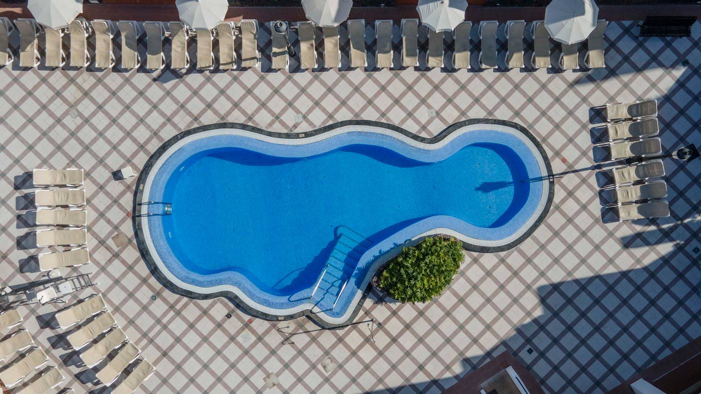 15.12.25 ONA Beverly Hills Suites