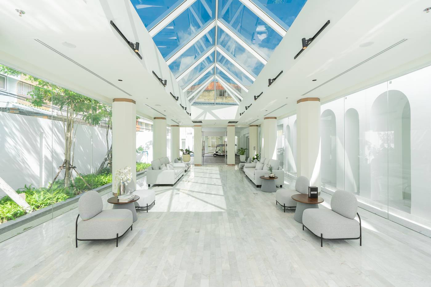 Away-Bangkok-Riverside-Kene-Lobby-14