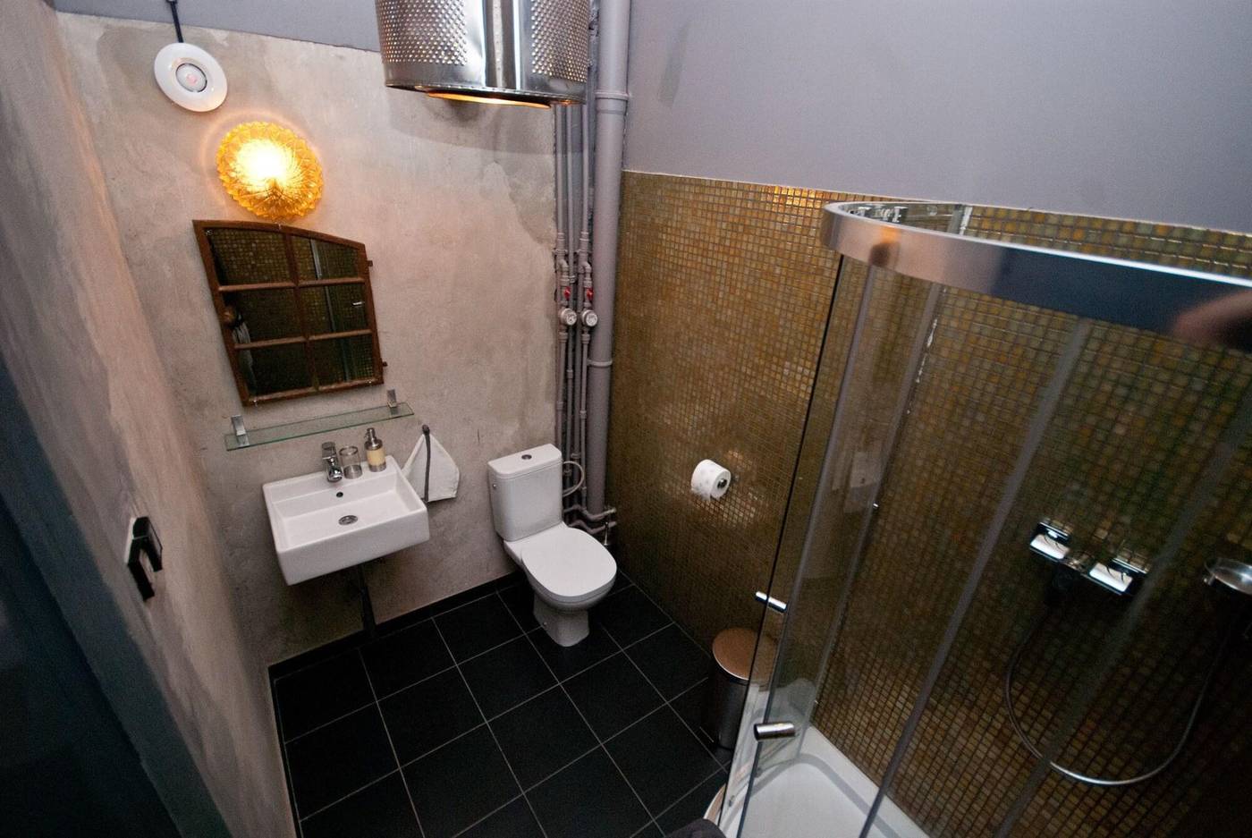 Sen-Pszczoly-Loft-Hotel-Room-35