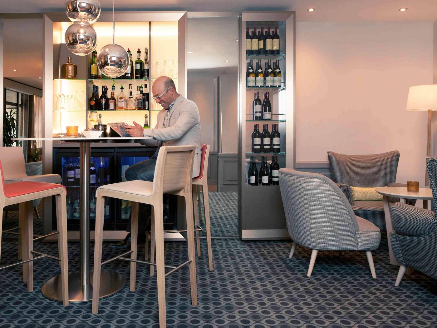 Hotel-Mercure-Paris-Montparnasse-Raspail-Bar-15