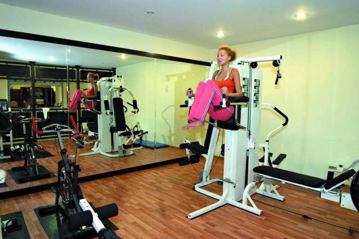 Fame-Residence-Goynuk-Sports-and-Entertainment-69