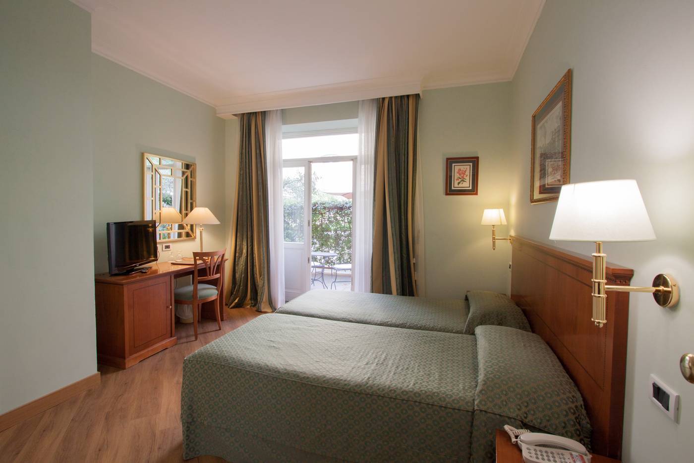 Ateneo-Garden-Palace-Room-16