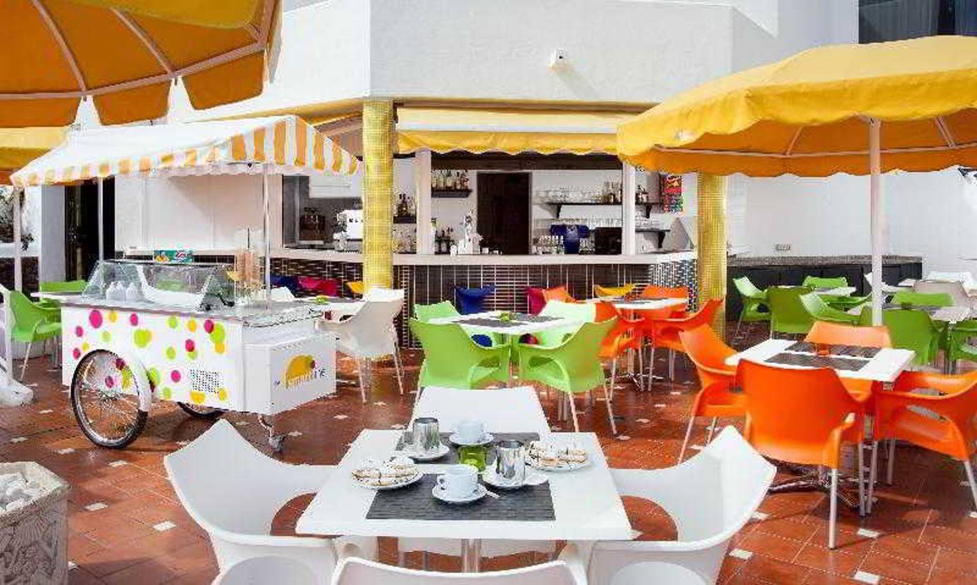 Paraiso-del-Sol-Pool-38