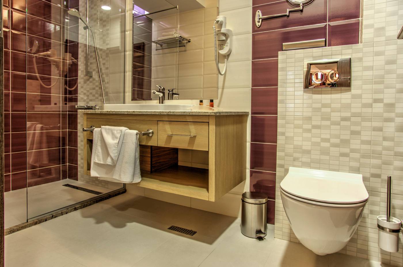 Holiday-Inn-Plovdiv-Room-40