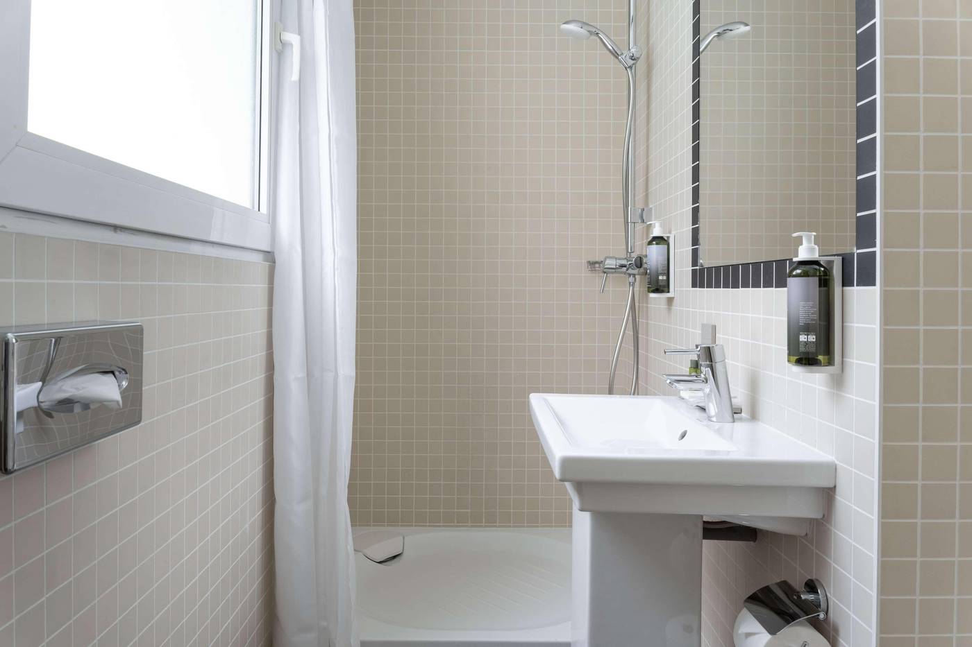 Palm-Astotel-Room-40