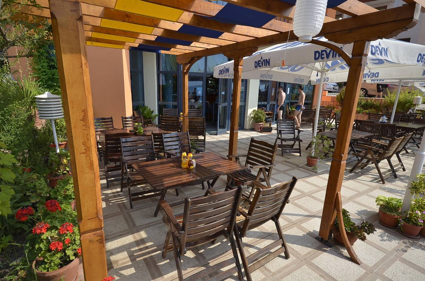 Evridika-Restaurant-8