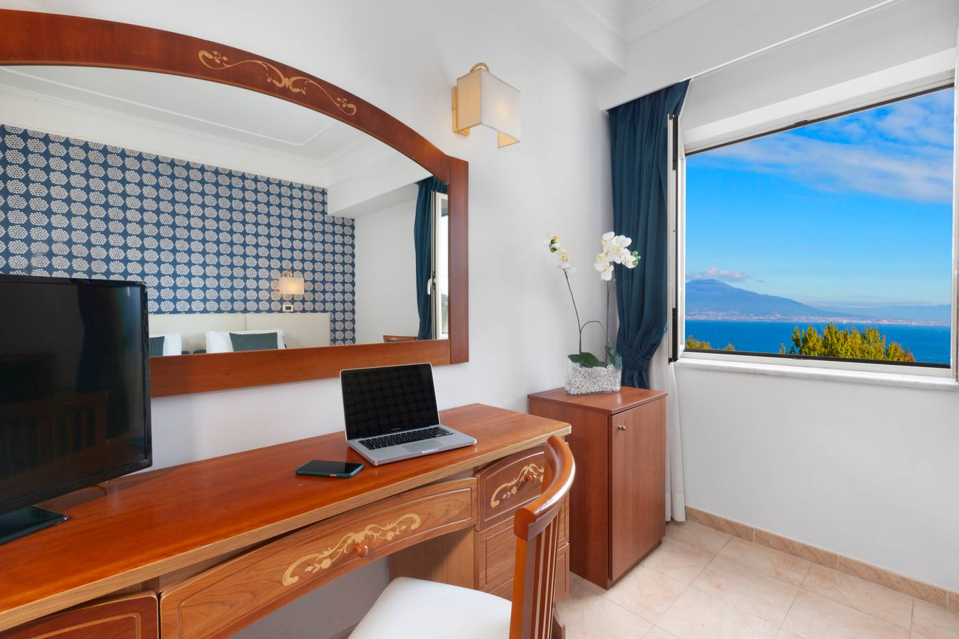 Atlantic-Palace-Room-31