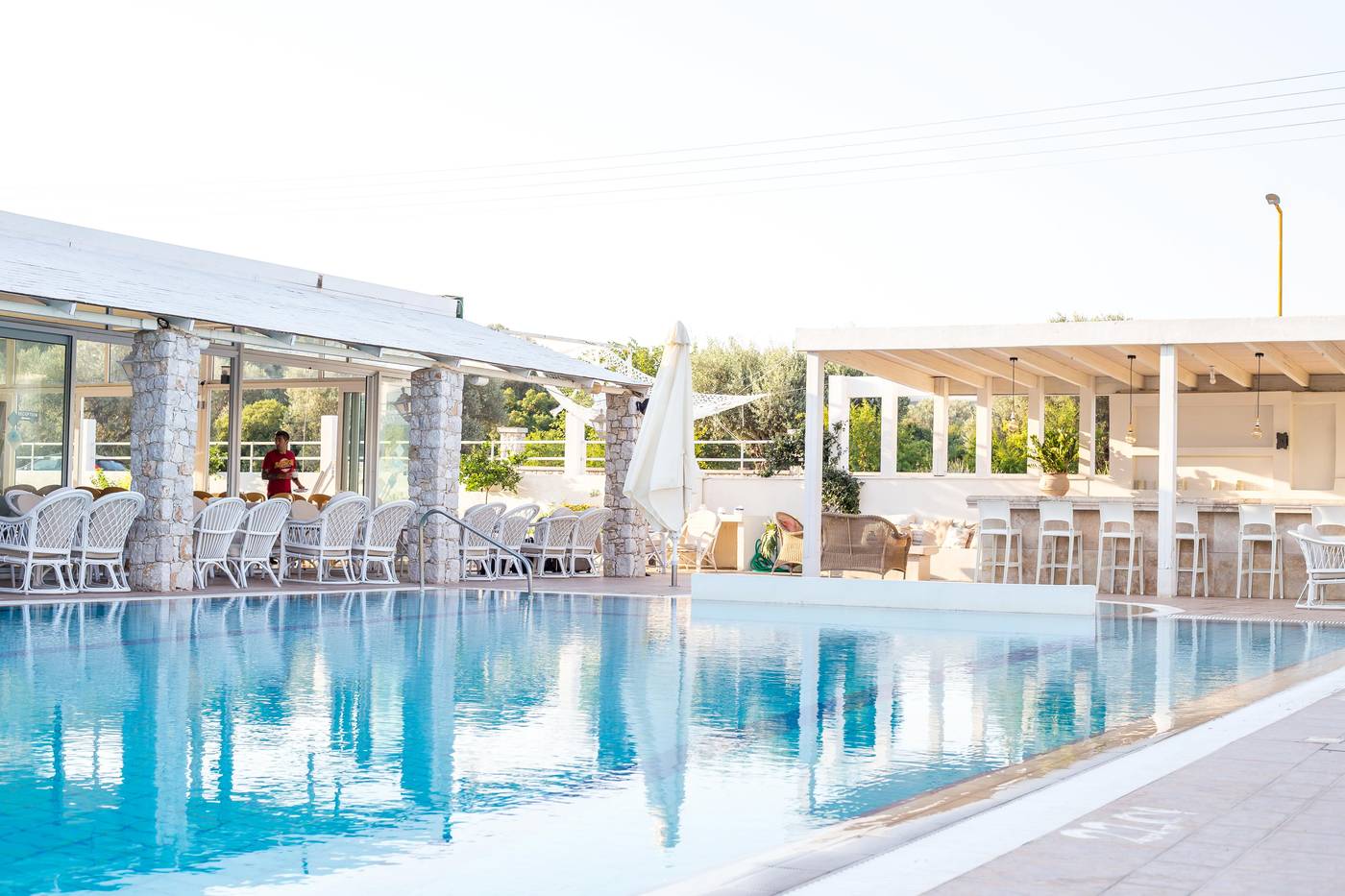 Evita-Studios-Pool-8