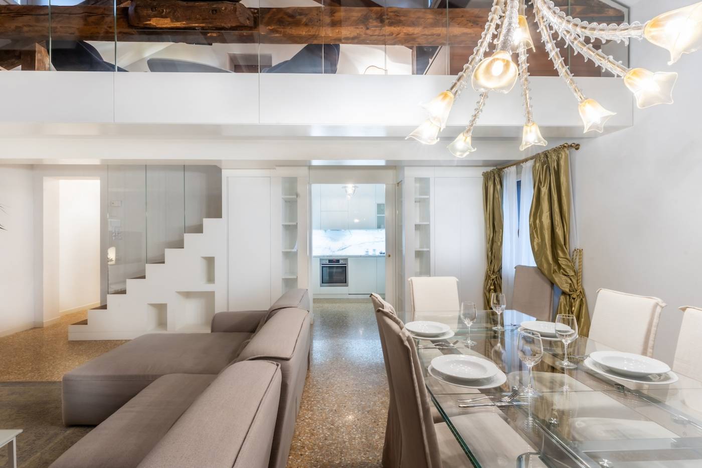 San-Teodoro-Palace----Luxury-Apartments-Room-12