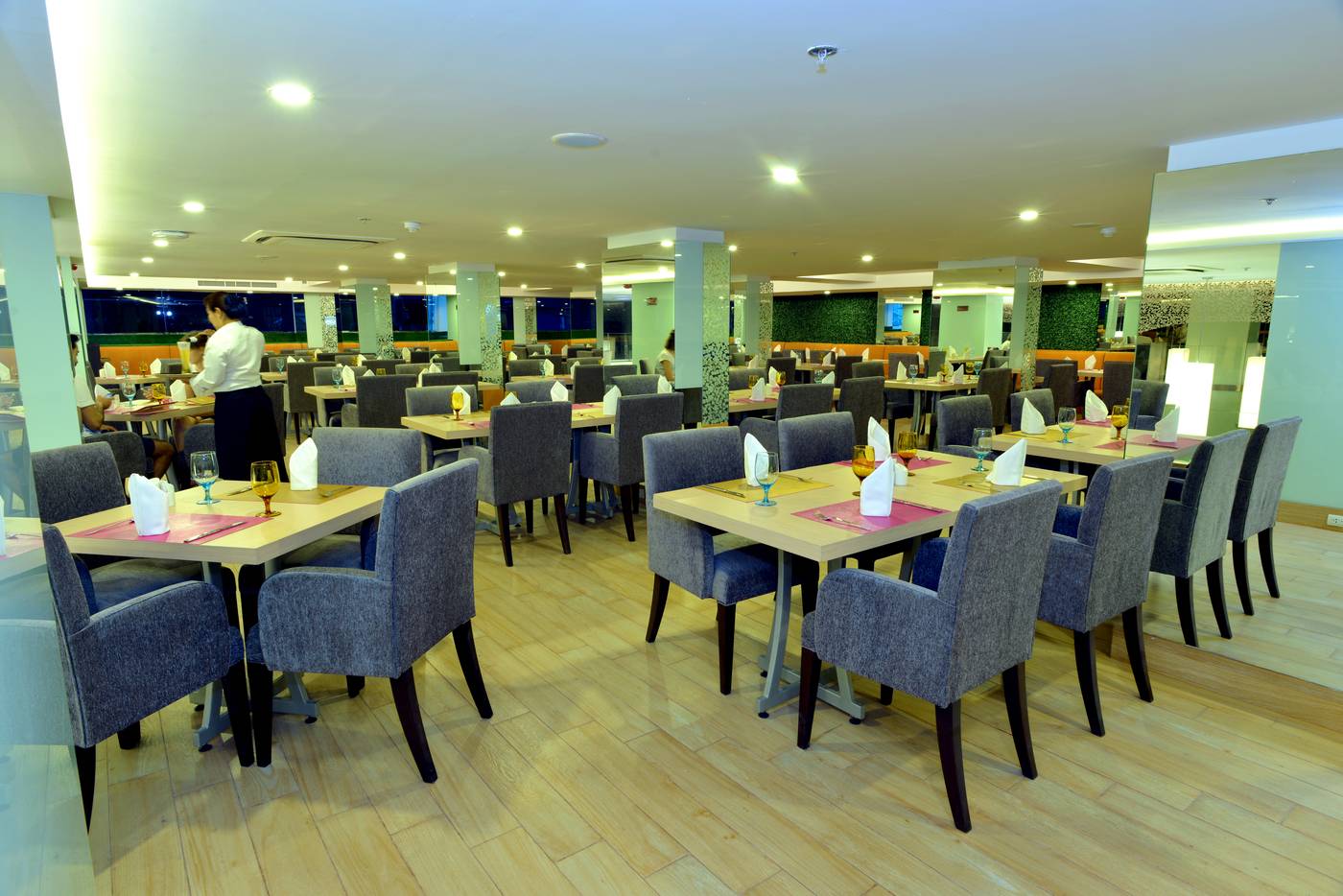 Hotel-Royal-Bangkok---Chinatown-General-view-45