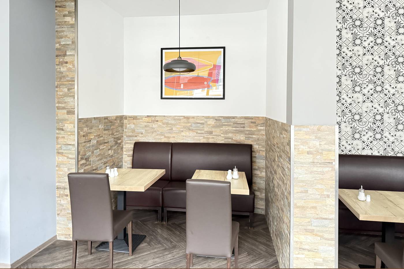 Hotel-City-B-Restaurant-11