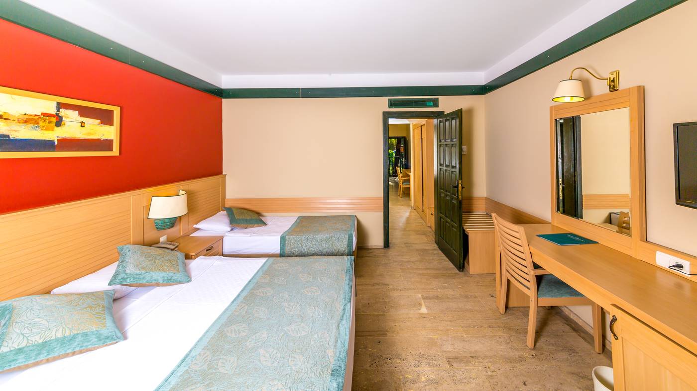 Grand-Yazici-Club-Marmaris-Palace-Room-44