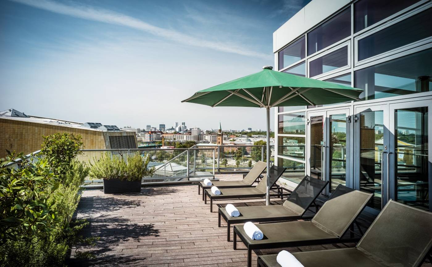 Grand-Hyatt-Berlin-Terrace-4