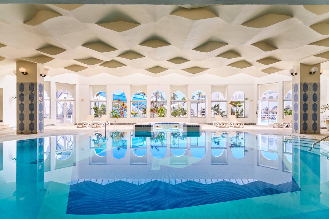 El Mehdi Beach Resort 12.11