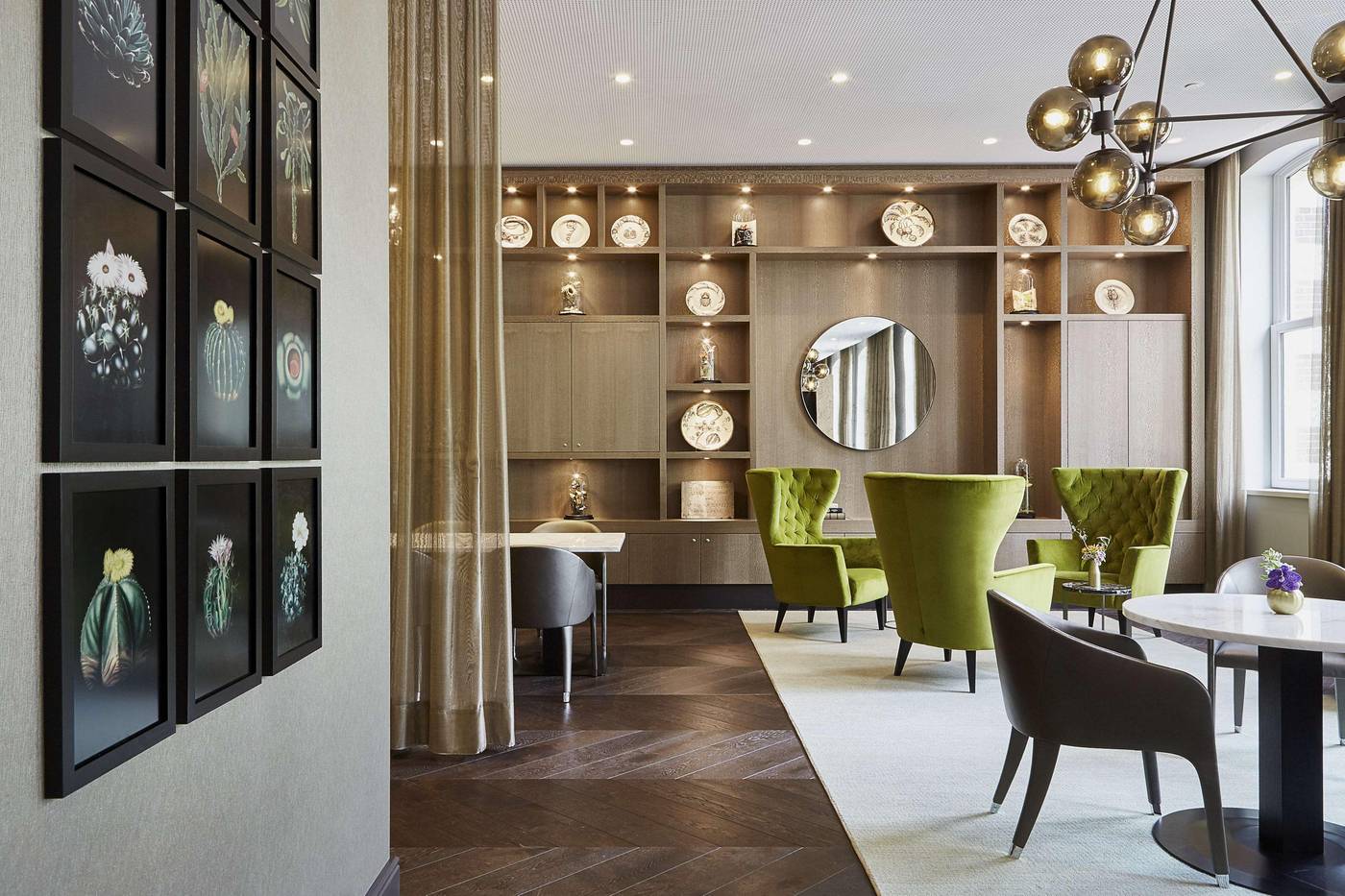 Hyatt-Regency-Amsterdam-Room-13