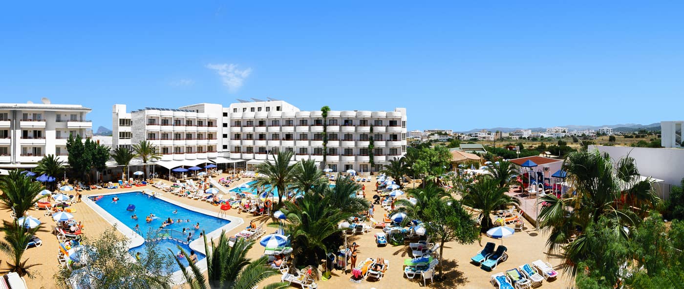 Coral Star Hotel & Apartments