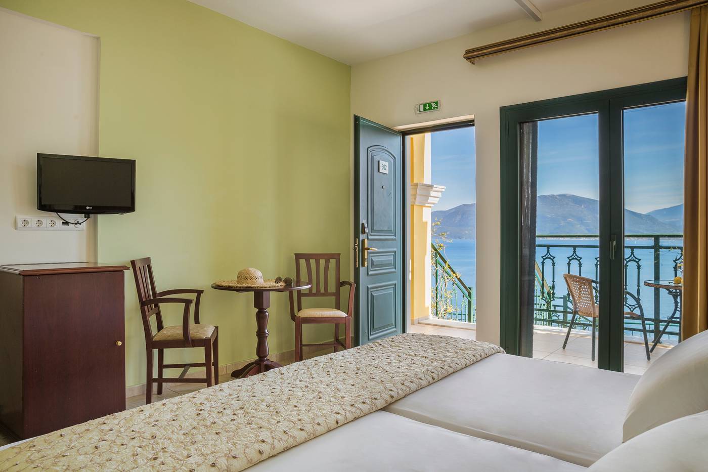 Kefalonia-Bay-Palace-Room-29