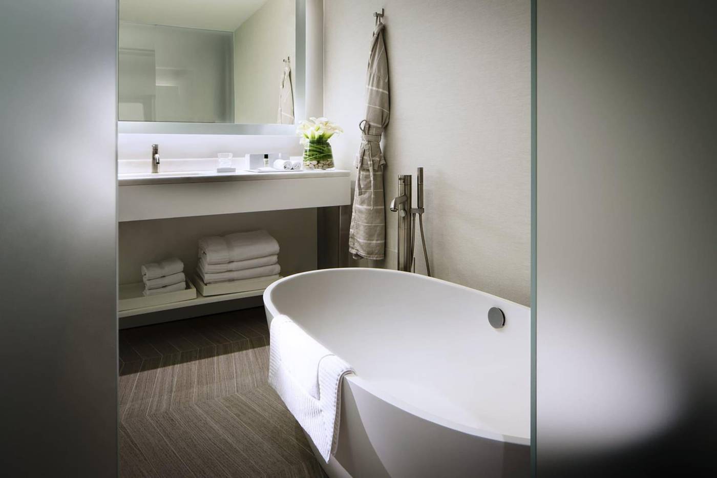 The-Knickerbocker-Hotel-Room-44