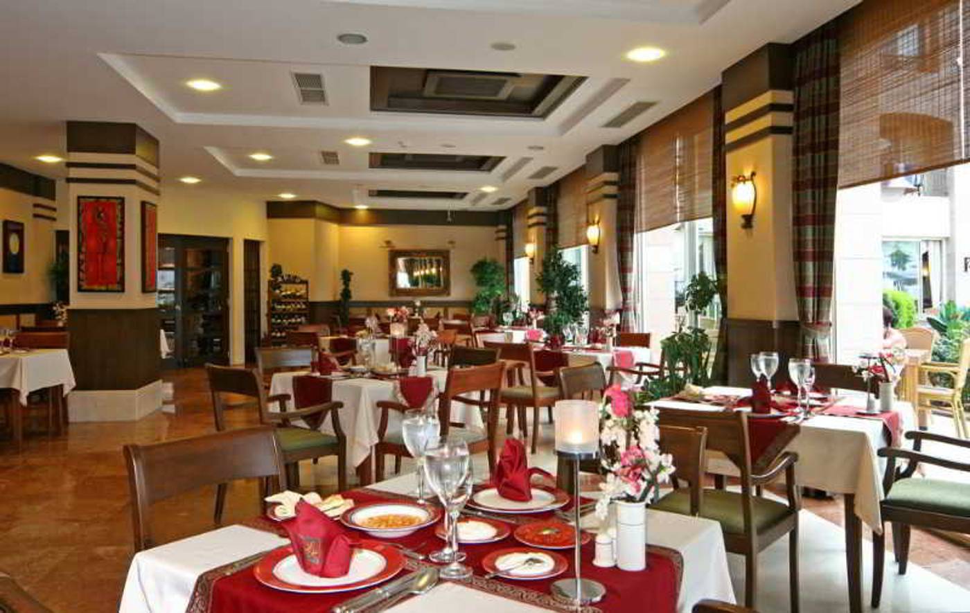 Fame-Residence-Kemer-Restaurant-36
