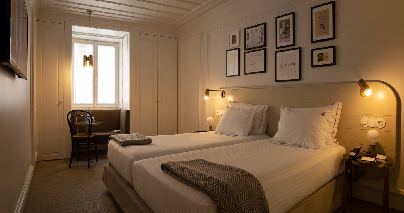 Lisboa-Pessoa-Hotel-Room-34