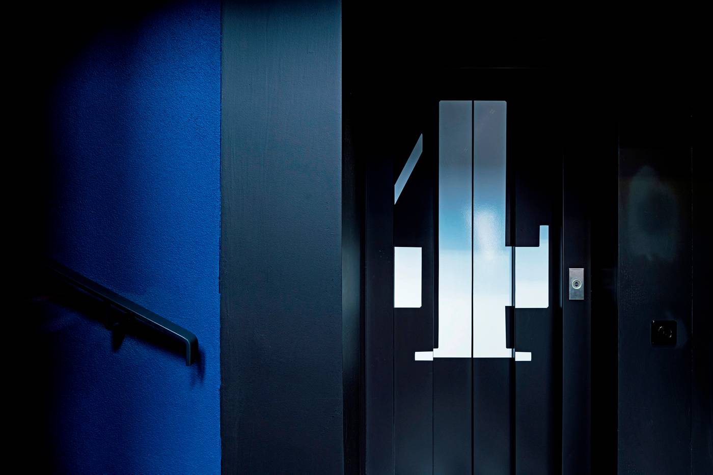 The LUBO - self check-in-Switzerland-Lucerne-General view-2