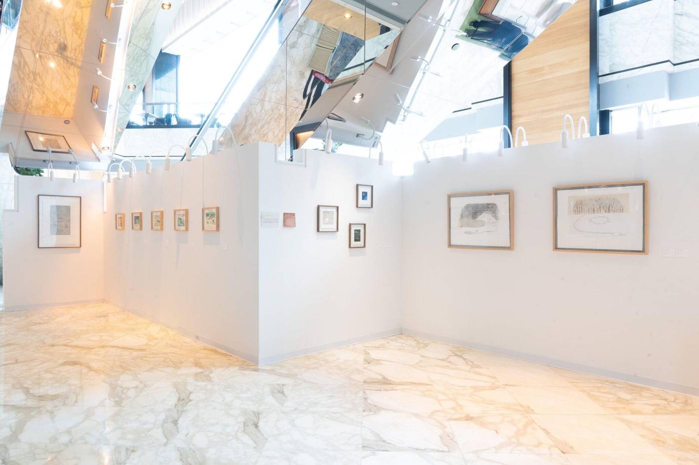 Renaissance-Hong-Kong-Harbour-View-Hotel-Lobby-28