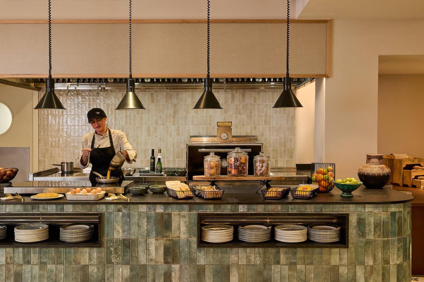 Los-Monteros-Restaurant-58