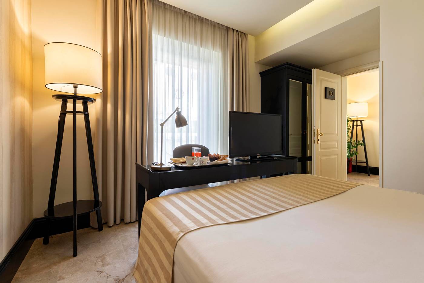 Profumo-Maison-Colosseo-Room-15