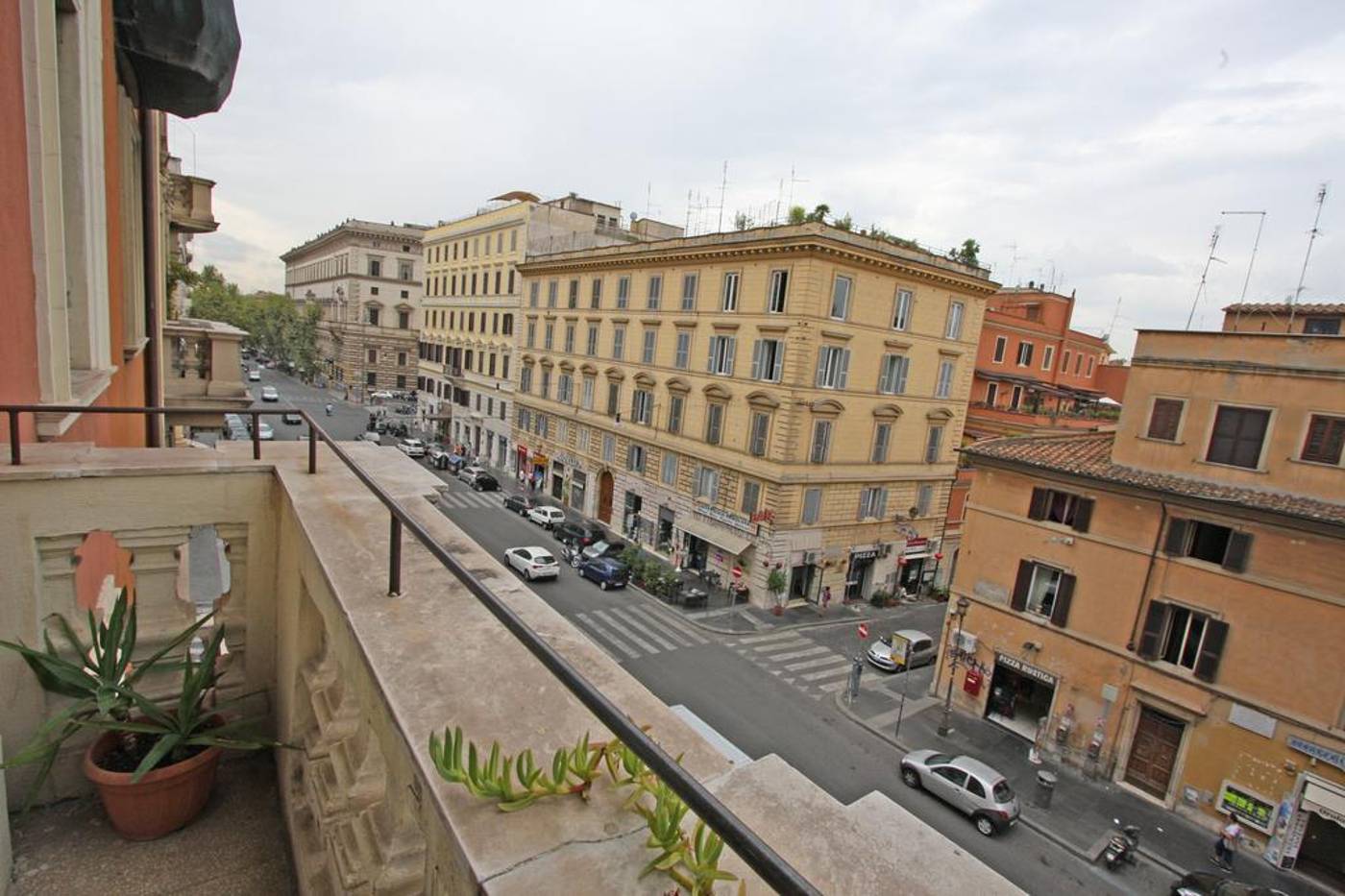 Merulana-Inn-General-view-7