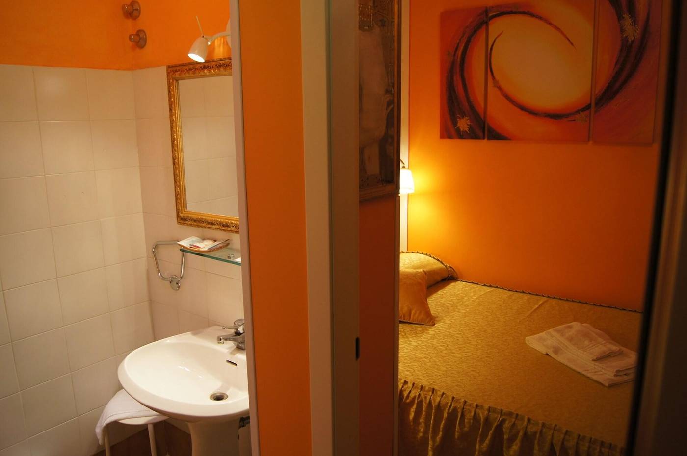 B---B-La-Mimosa-Room-41