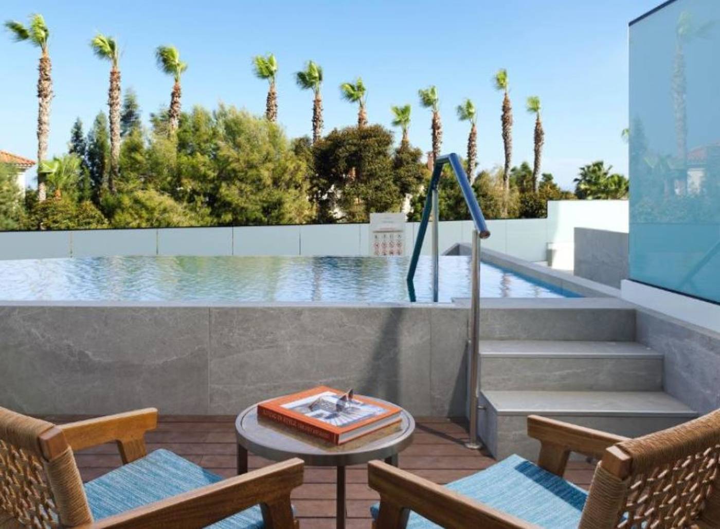 The-GrandResort-Limassol-Cyprus-by-Leonardo-Hotels-Room-11