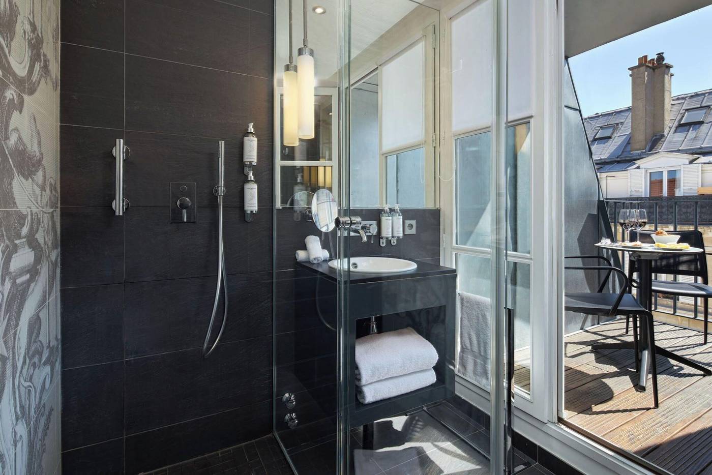 Hotel-La-Lanterne---Sp-Room-52