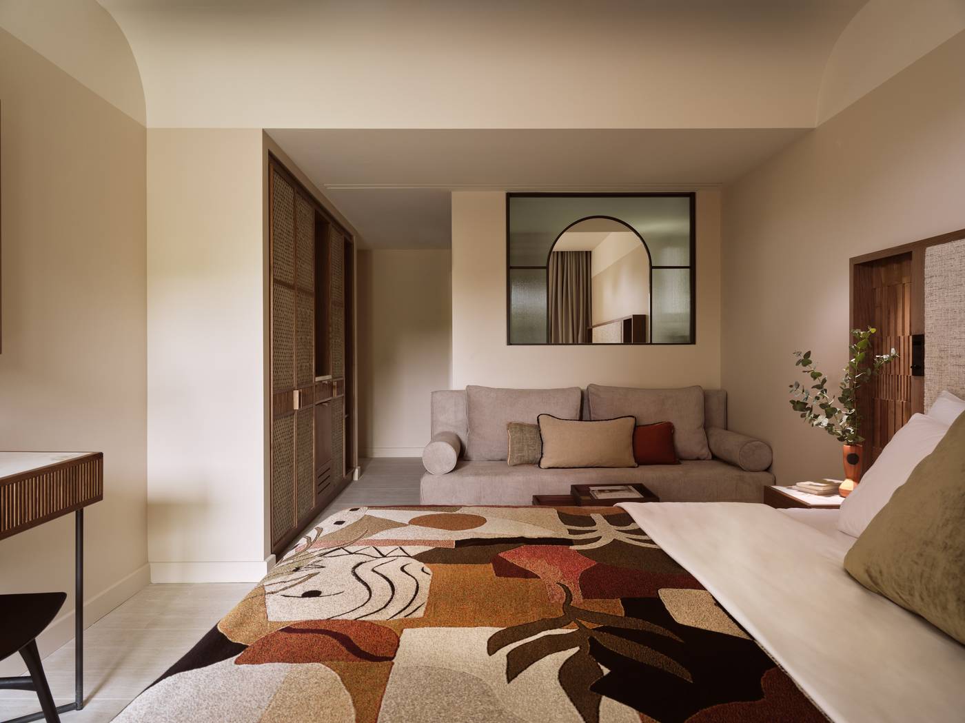 Eagles-Palace-Room-46