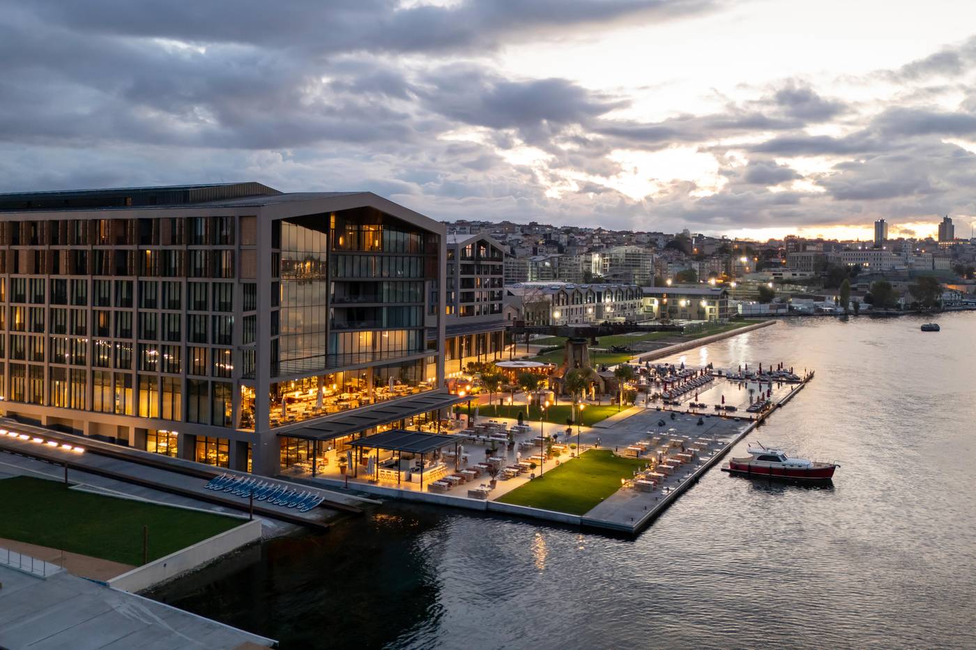 Rixos-Tersane-Istanbul-General-view-58