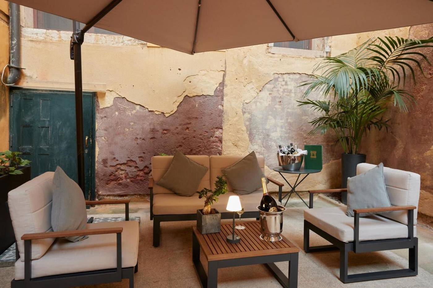 Duodo-Palace-Terrace-65