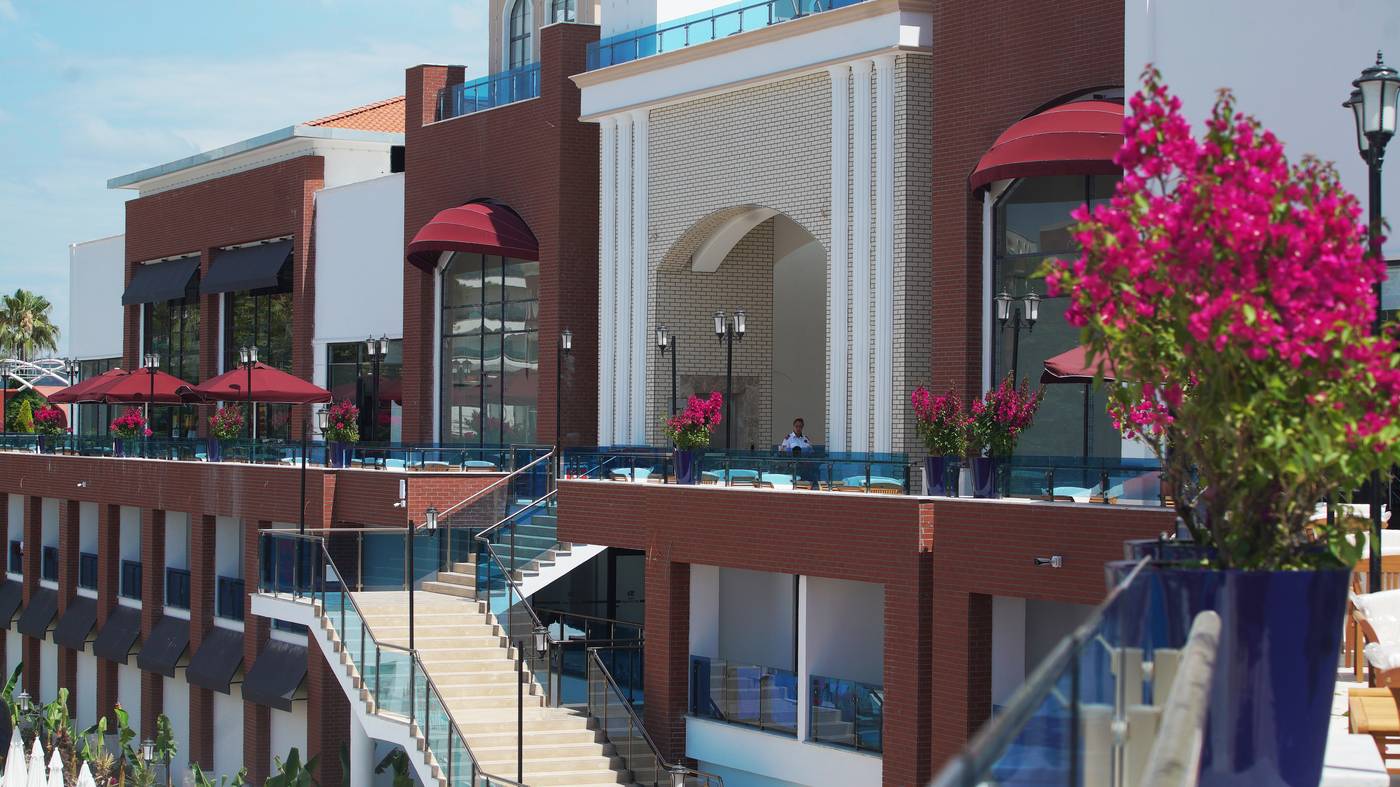 Club-Aqua-Plaza-General-view-19