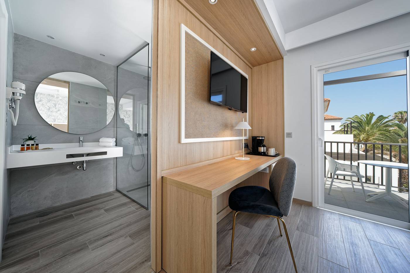 Broncemar-Beach-Room-16