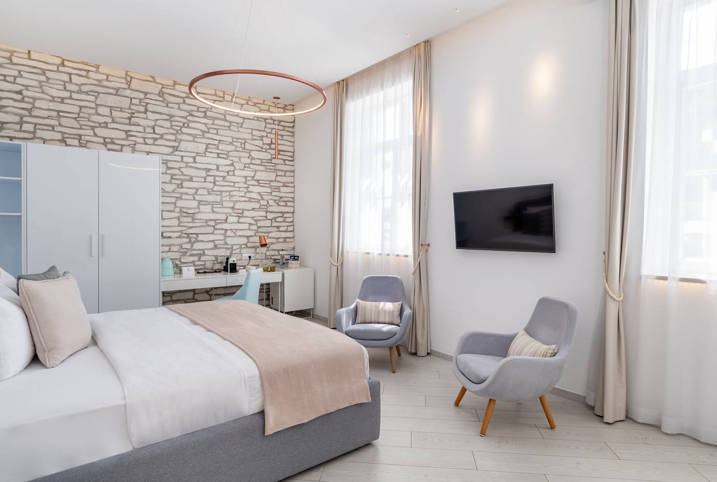 Lazure-Hotel---Marina-Room-31