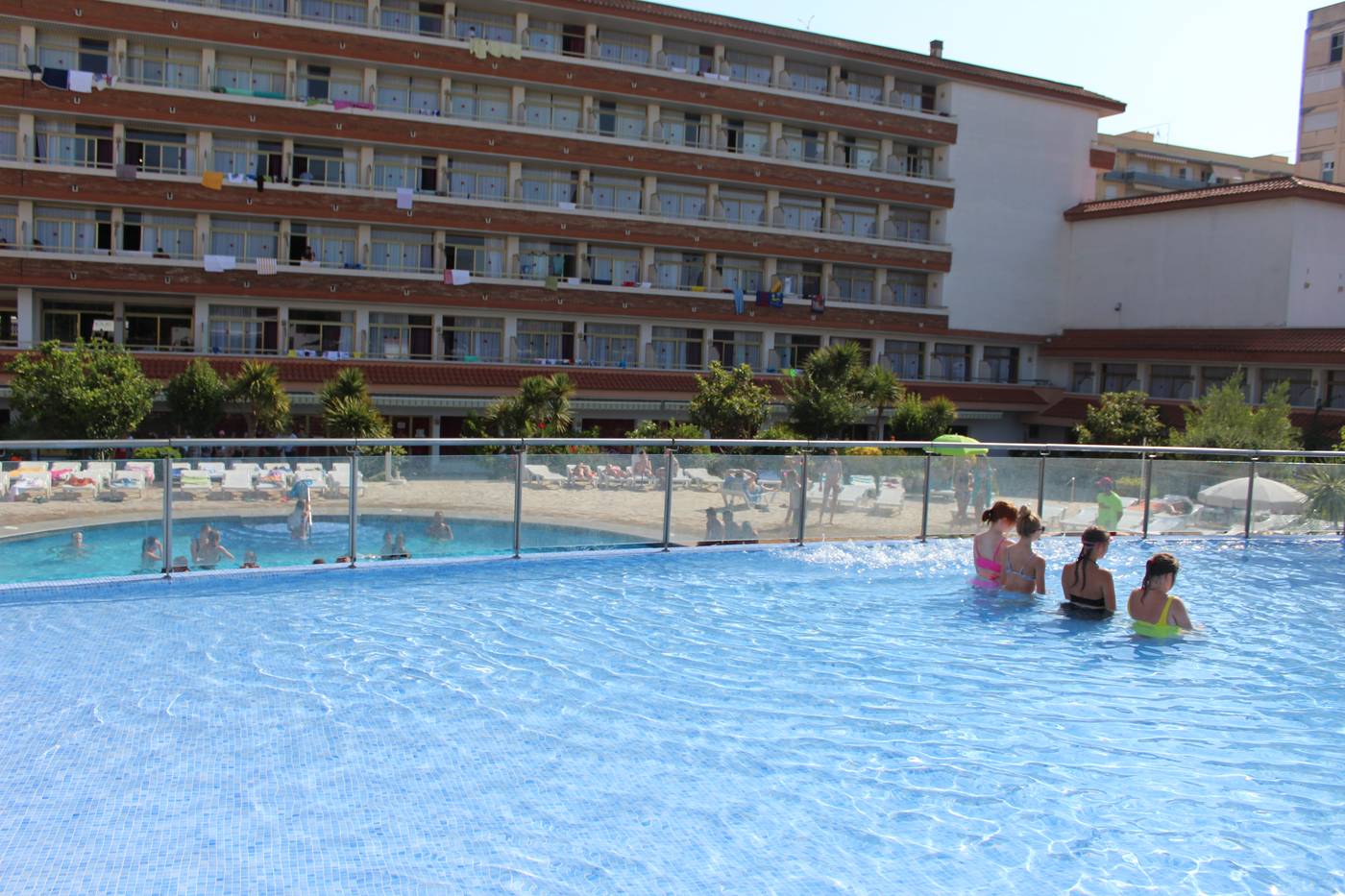 Esplendid-Pool-4