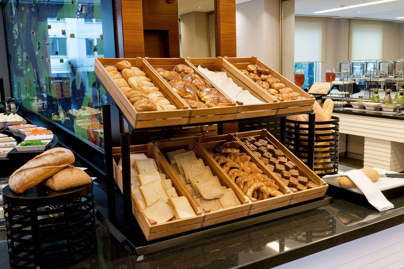 Ramada-Plaza-Istanbul-City-Centre-Restaurant-40